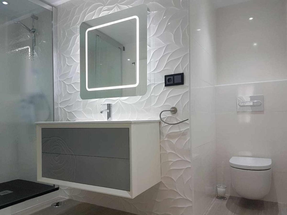 טורמולינוס Pepes Home 3 Habitaciones & Parking Gratis מראה חיצוני תמונה